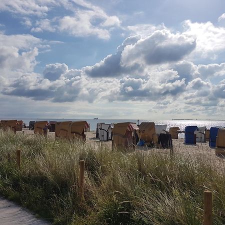 Strande, Fast Am Strand Eksteriør billede